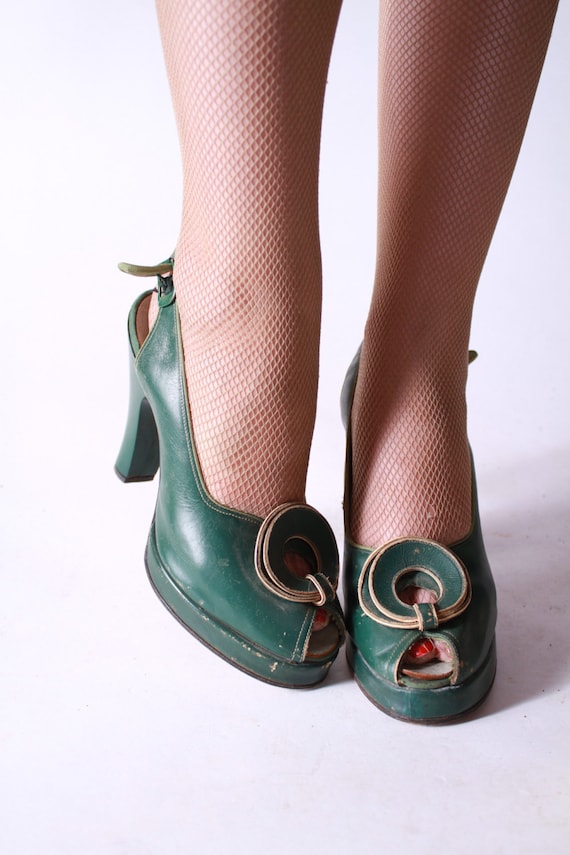 1940s Shoes Vintage Kelly Green Leather Platform Peeptoe