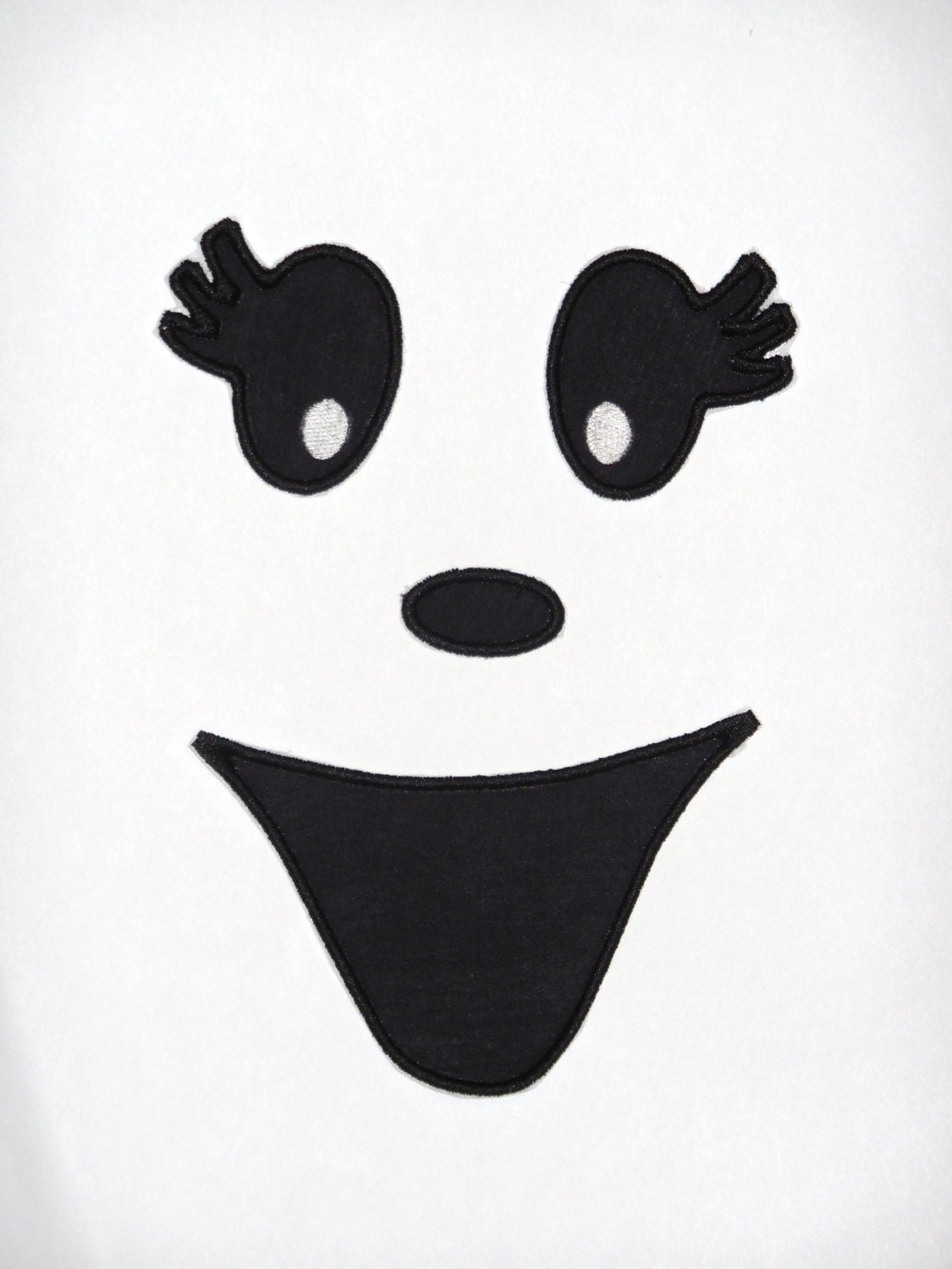 embroidered-iron-on-applique-girl-ghost-face-rts