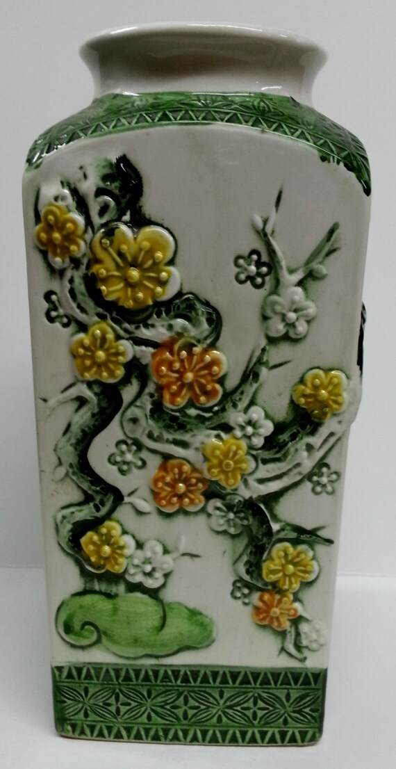 Inarco Japanese Ceramic Mid Century Vase by Snowyowltreasures