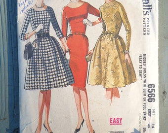 Items similar to 1960s Vintage Short-Sleeved Dress with Slim or Full ...