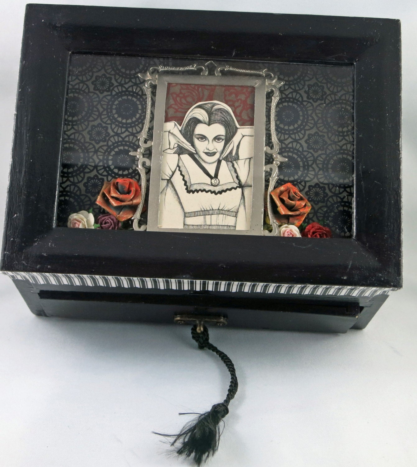 Lily Munster Yvonne De Carlo Jewelry / Shadowbox Tribute