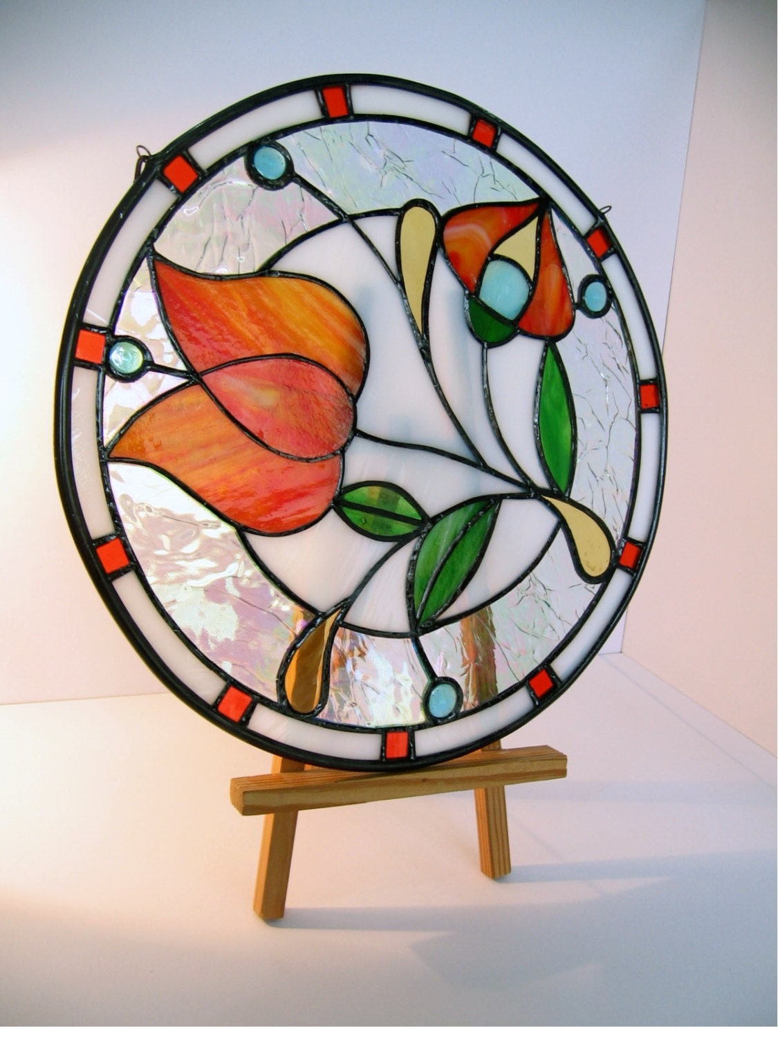 ROUND Stained glass SUNCATCHER beautiful stained glass light