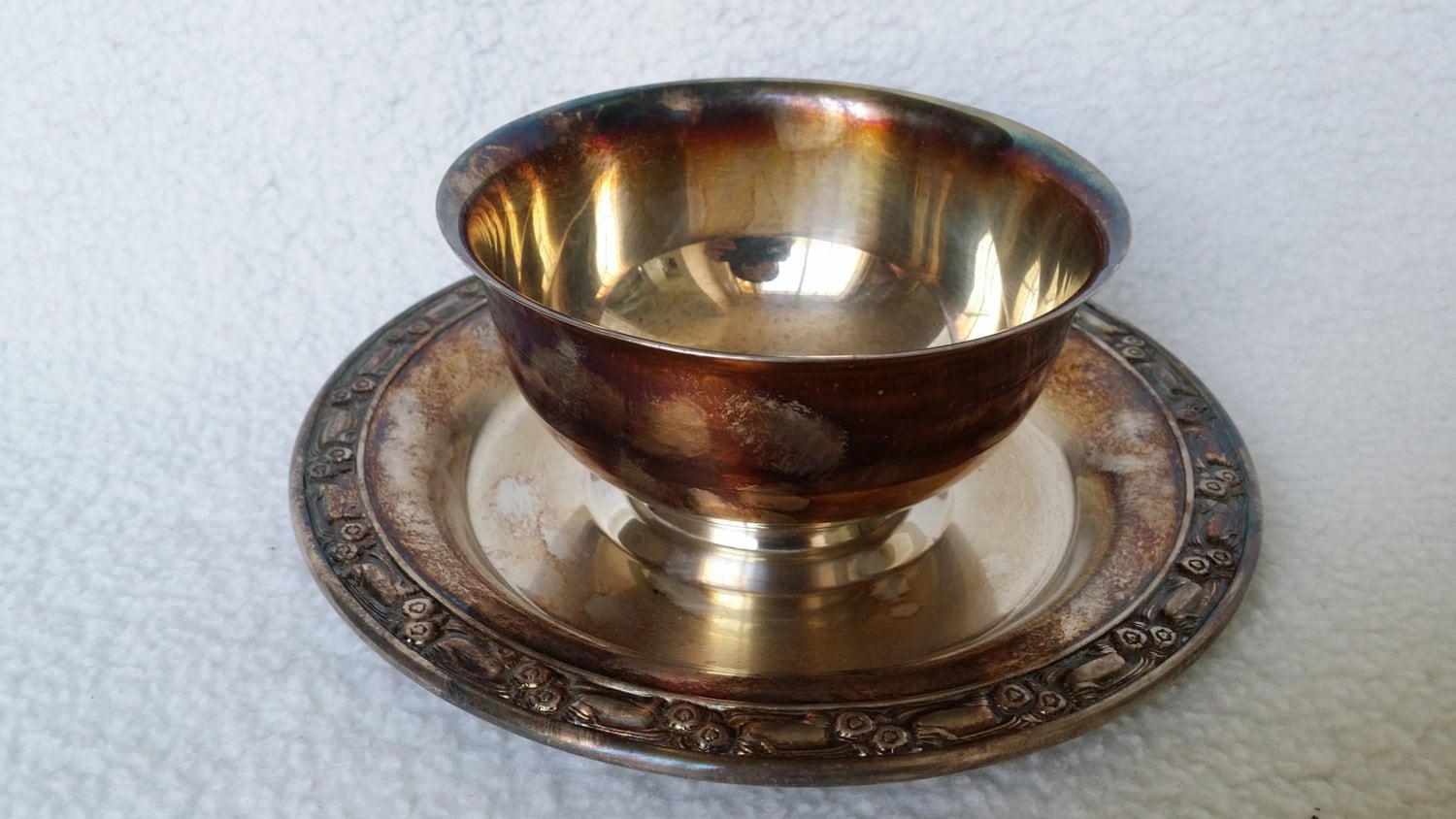 Vintage Silver Plated Bowl with Attached Drip Plate. Gravy Serving Dish. Haute Juice