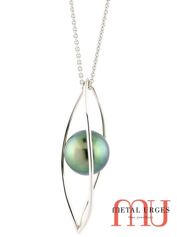 Green pearl and 18ct white gold entrapped pendant, handmade in ...