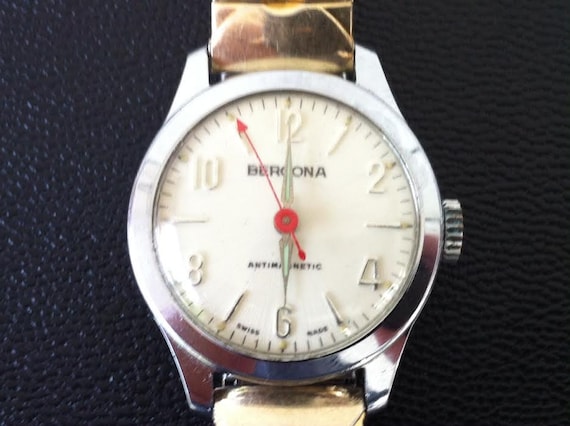 ... Men's Silver Tone White Dial Wrist Watch - Red Arrow Sweep Second Hand