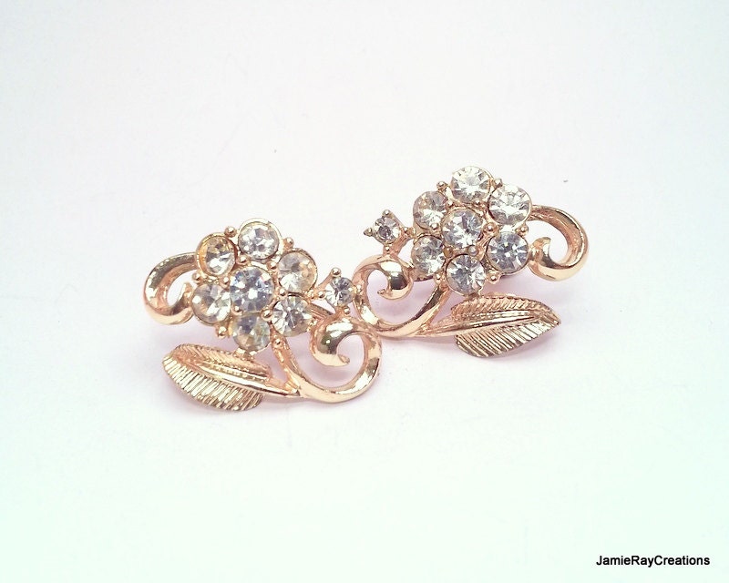 Vintage Coro Rhinestone Screw Back Earrings Goldtone 9620