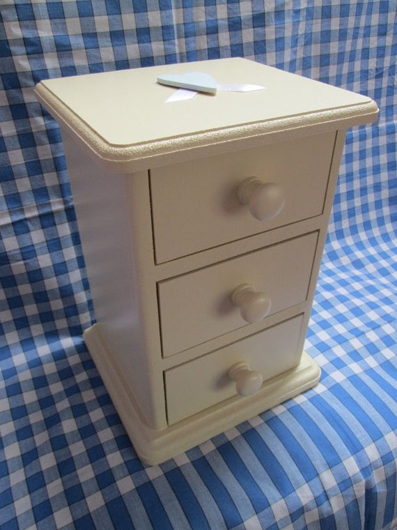 Hand-painted & decorated Small 3-Draw Chest in Cream. Custom orders also available. Woodwork production supports a charity - Free postage