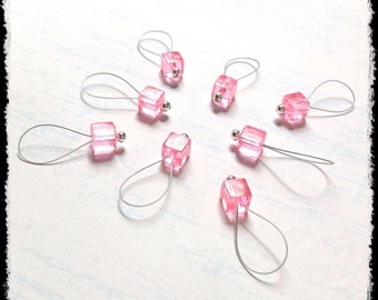 Snag Free Stitch Markers Large Set of 8-- Light Pink Acrylic Cubes -- N96 -- For up to size US 17 (12.75mm) Knitting Needle