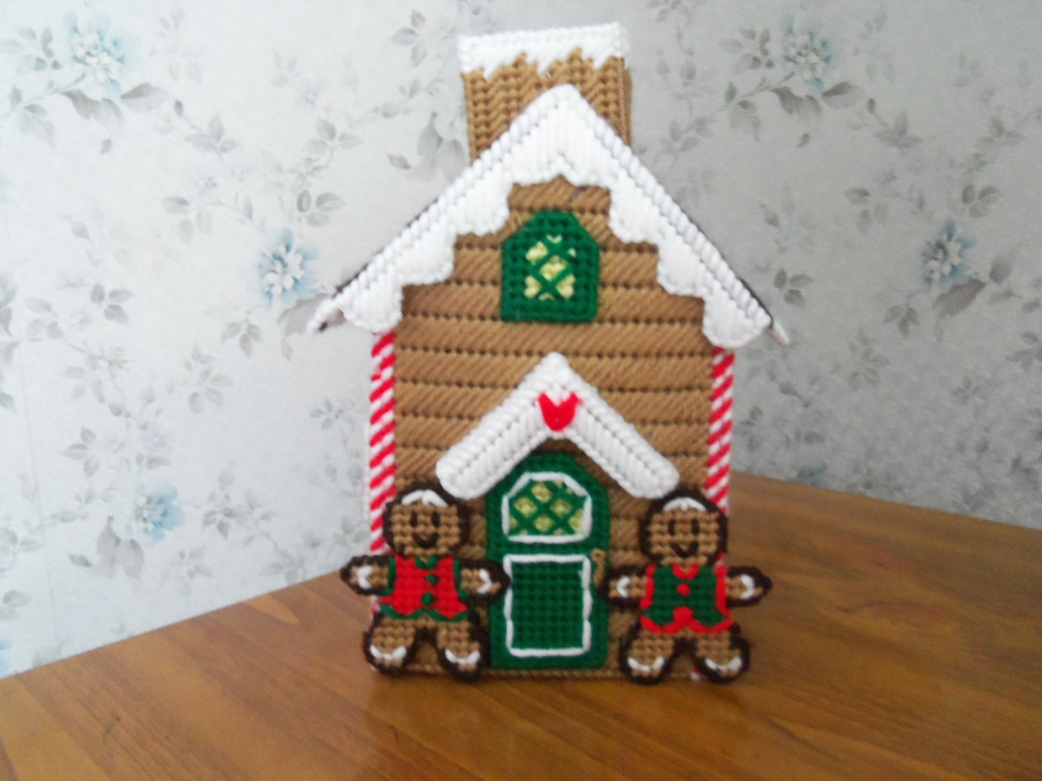 GINGERBREAD HOUSE Tissue Box Cover