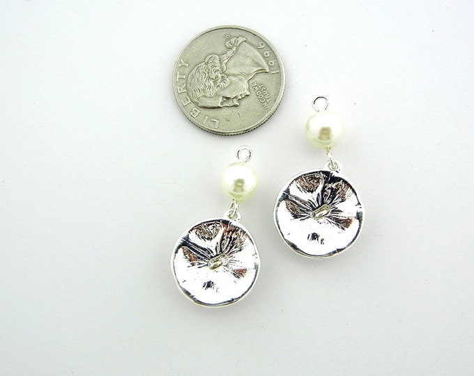 Pair of Round Starfish with Faux Pearl Charms