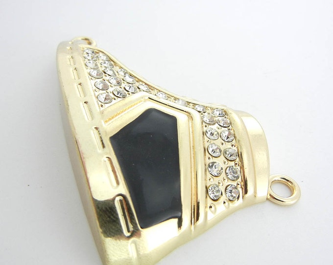 Extra Large Double Link Gold-tone Sneaker Pendant