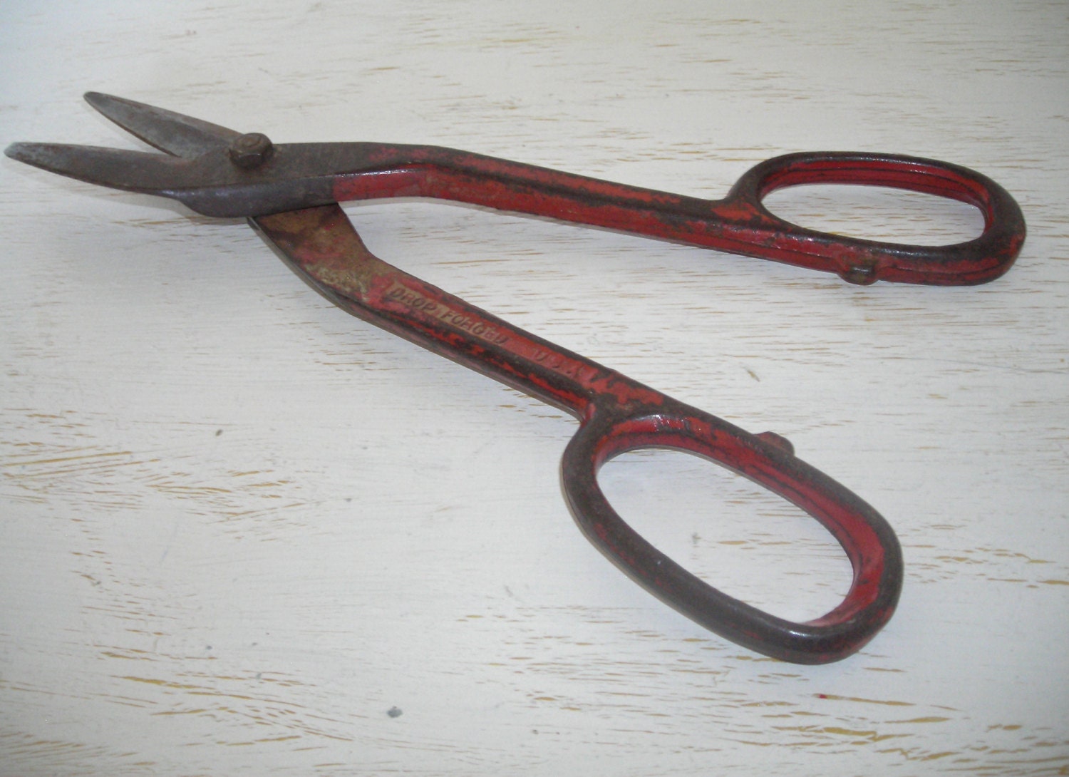 hand tin snip made in the USA red by shesitsbytheseashore