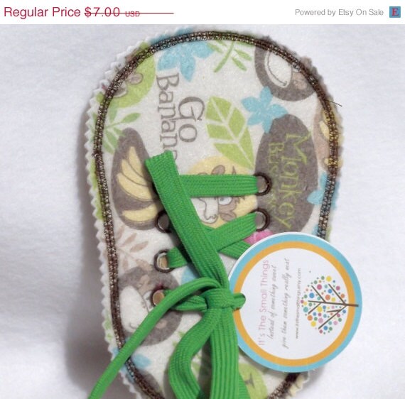 Christmas in July Sale Felt Go Bananas Learn to Tie Your Shoe Great Educational learning toy Il_570xn