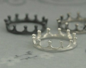 Ancient Crown--Sterling Silver Crown Ring--The White Queen Inspired Crown Band--Cast in Solid Sterling Silver