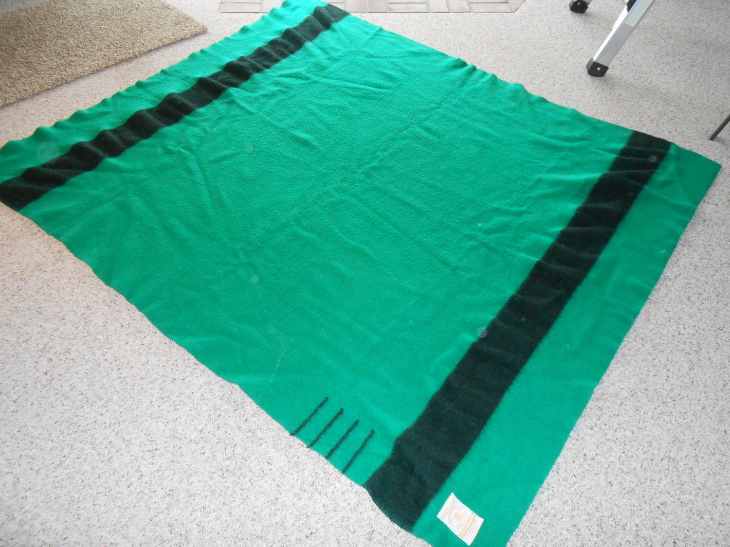 Hudson Bay 4 Point Trade BlanketEmerald Green