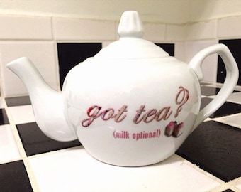 Got Tea? Ceramic Two-Cup Teapot