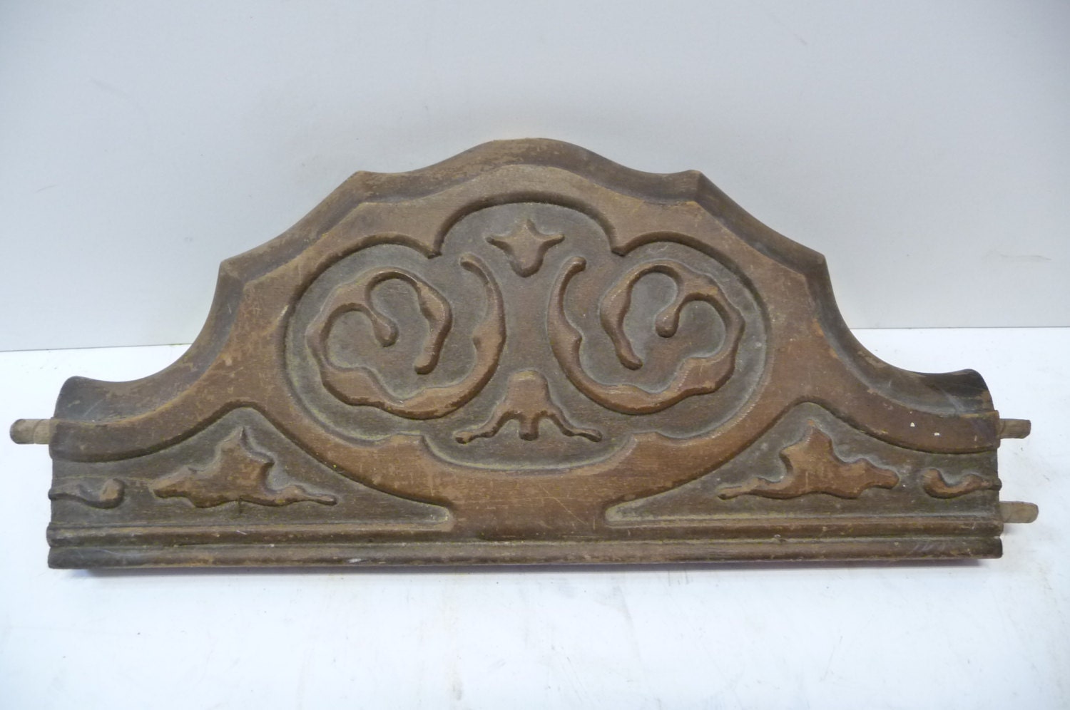 Antique Architectural Salvage Decorative furniture embellishment Carved ...