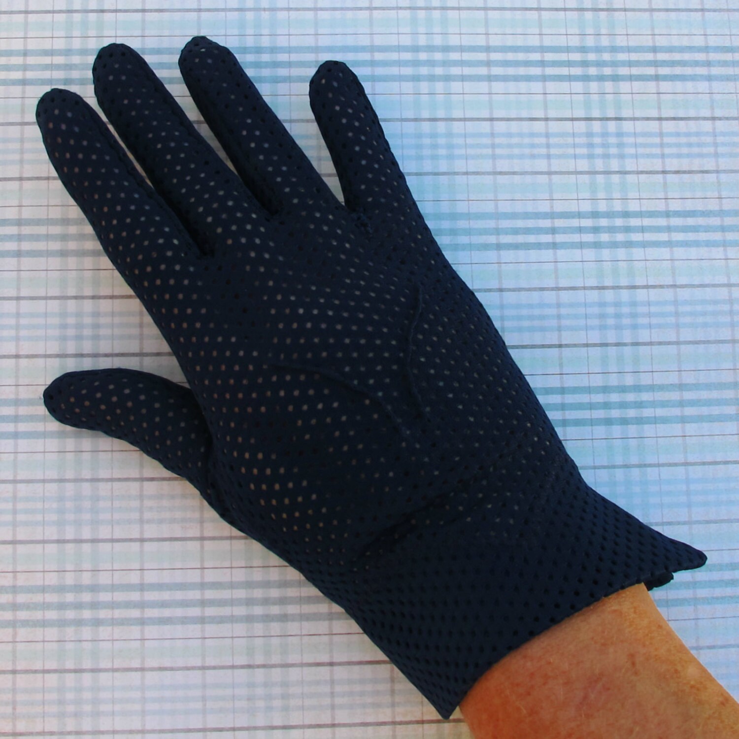 1960s Navy Blue Ladies Gloves