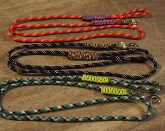 Custom dog leashes made from utility rope and 550 paracord
