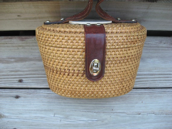 round basket purse