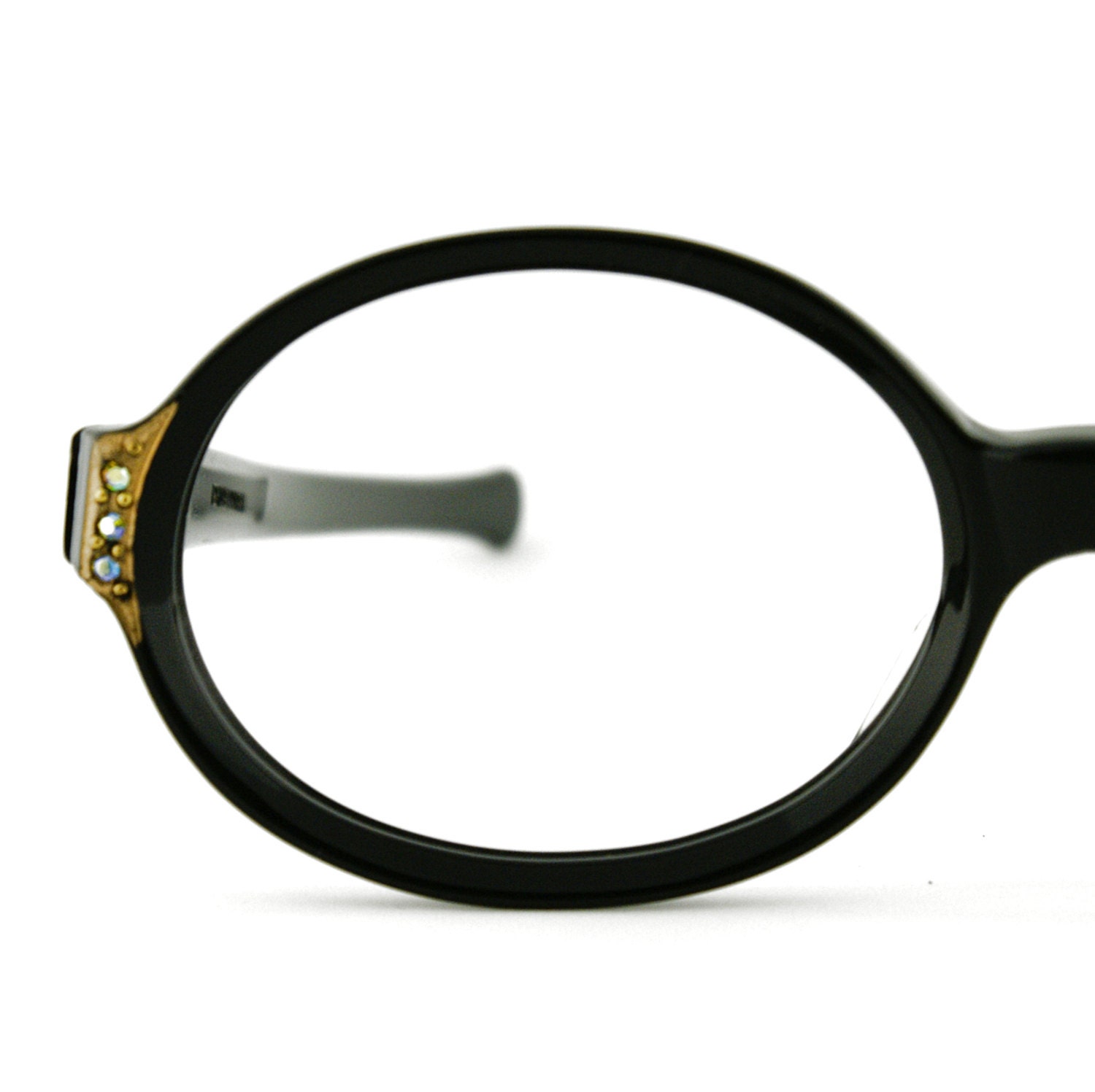 Vintage Women Black Oval Eyeglass Poriss Frames by retrofocals
