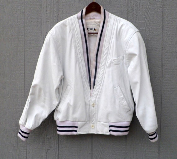 Vintage White Leather Jacket 21