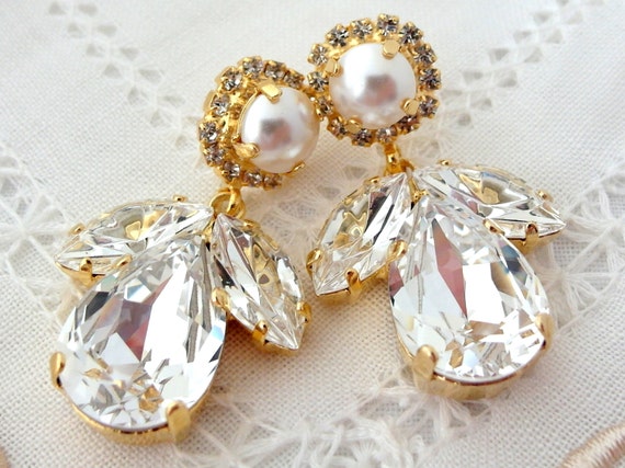 Clear crystal and pearls Chandelier earrings, Bridal earrings, Rhinestone Dangle earrings, Drop earrings, Weddings, Bridesmaids earrings