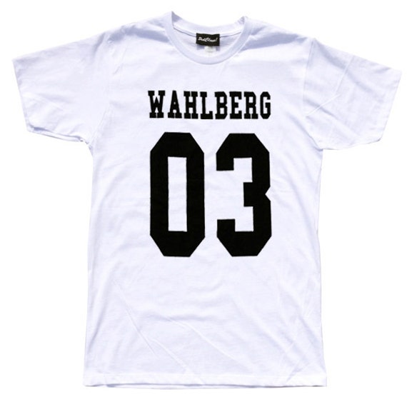 mark wahlberg t shirt with skulls