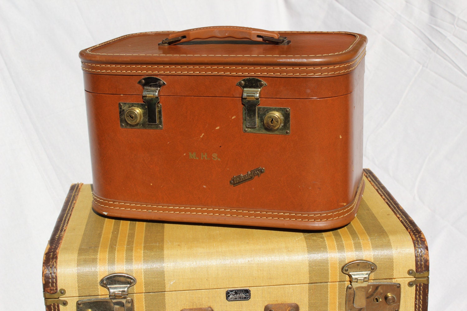 Mid Century Brown Train Case Luggage Travel Joy suitcase
