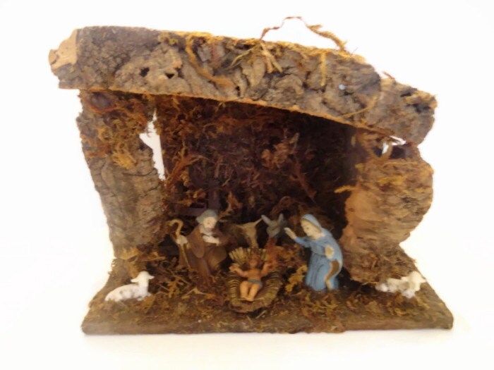 Vintage Italian Nativity Set Hand Painted in Original Box