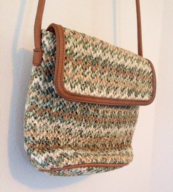 vintage fossil crossbody handbag 8 x 7 in vintage fossil crossbody handbag 8 x 7 in