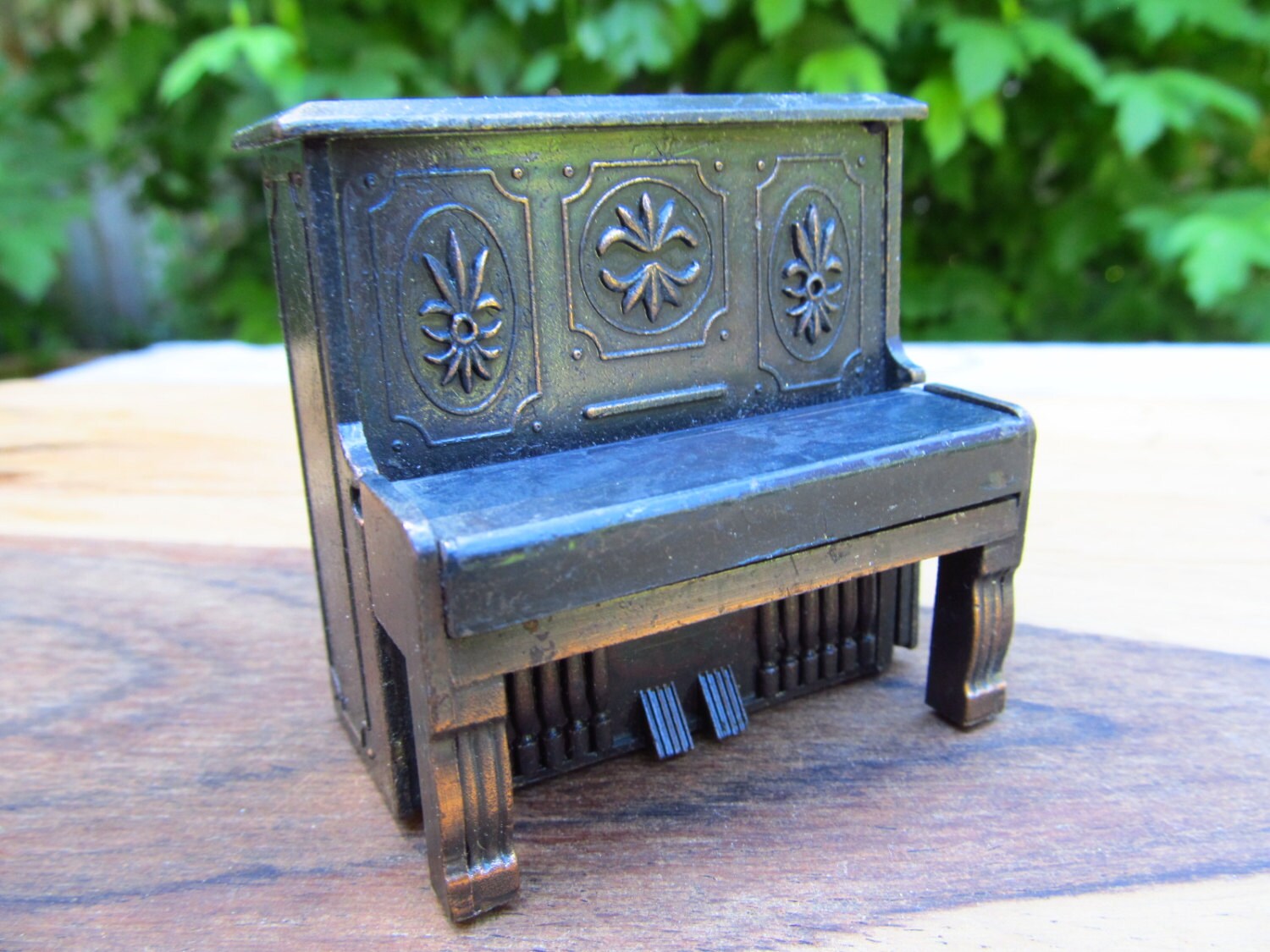 antique pencil sharpener collection