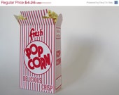 ON SALE 12 - Retro Red and White Pop Corn PopCorn Box Il_170x135