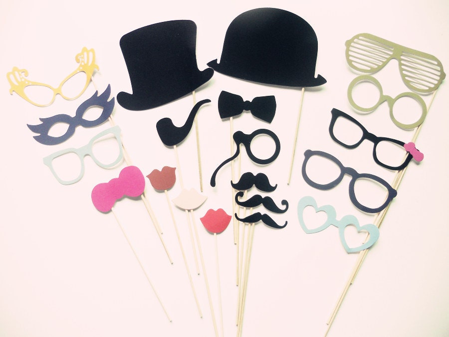 Party Photobooth Prop On a Stick 20 Piece Photo Booth Props