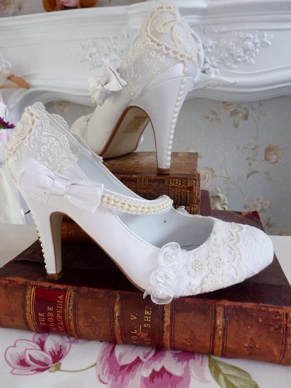 Items similar to Custom wedding shoes lace, vintage on Etsy