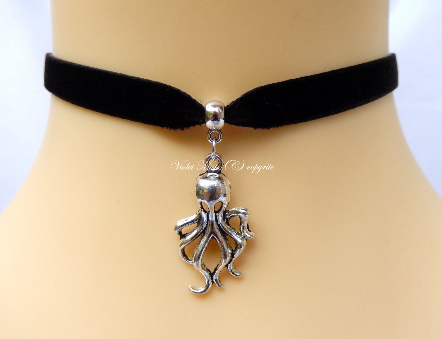 Black Velvet 9mm Choker/Necklace with Octopus/Kraken Drop steampunk buy now online