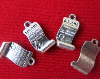 10pc "Diploma" charms in antique silver style (BC339)