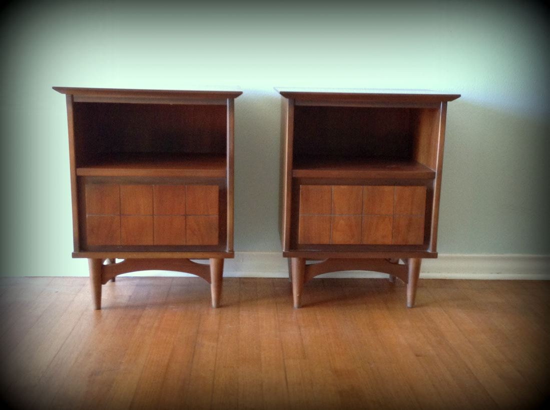 MCM Night Stands 1950s by AtTheYellowDoor on Etsy