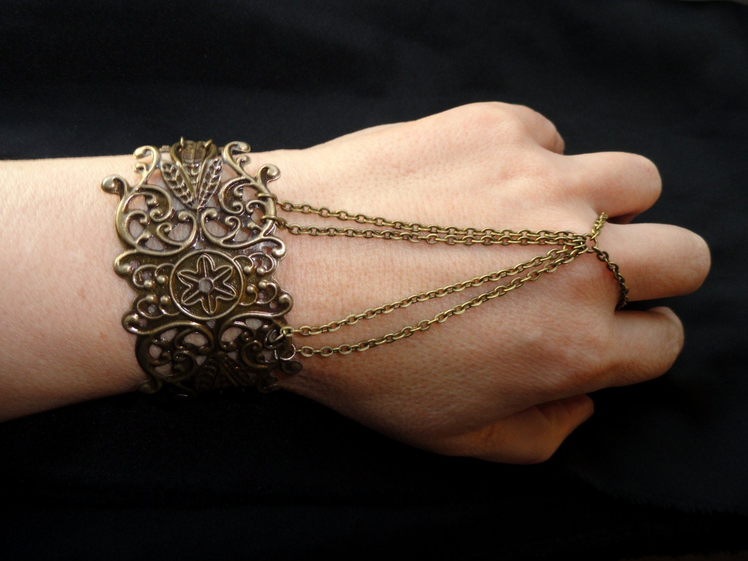 Slave bracelet Antique bronze slave bracelet ring Bronze hand