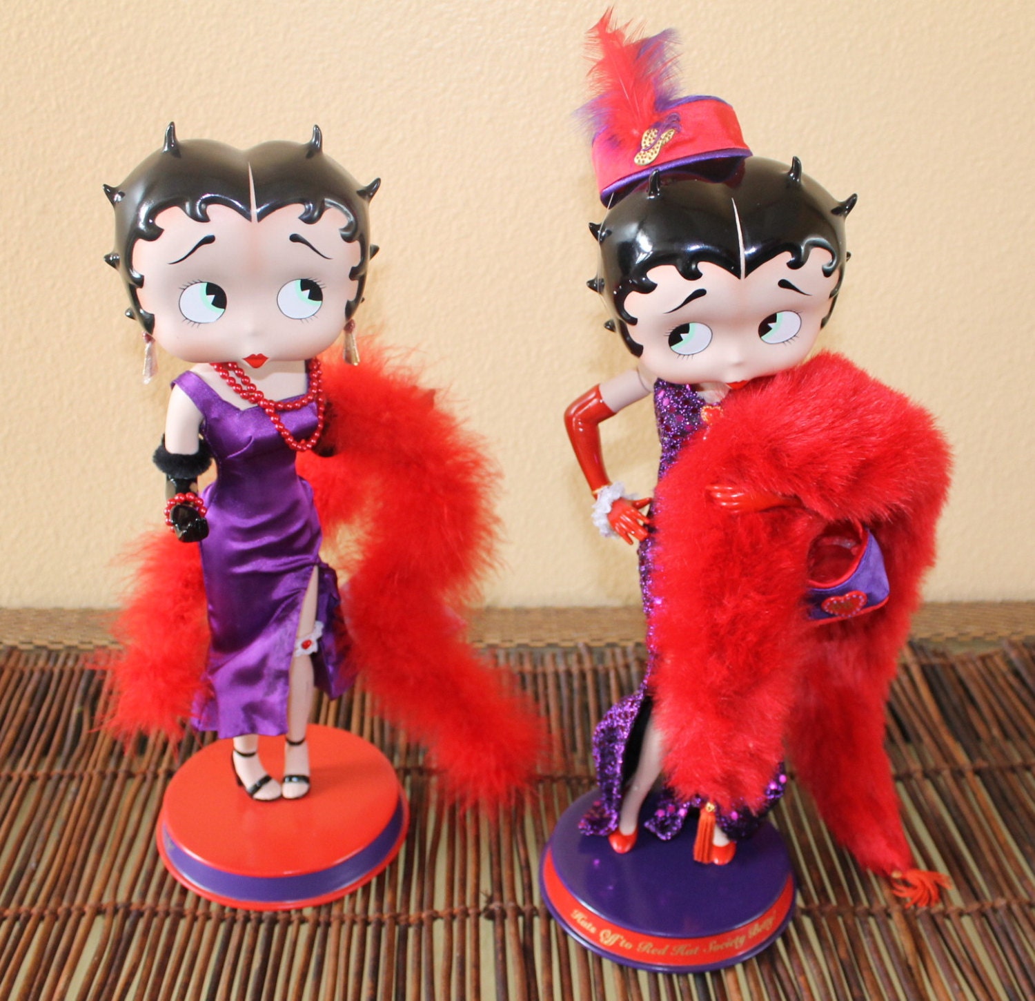 2 Betty Boop Porcelain Dolls Red Hot Betty Is A By Californiapicks 5478