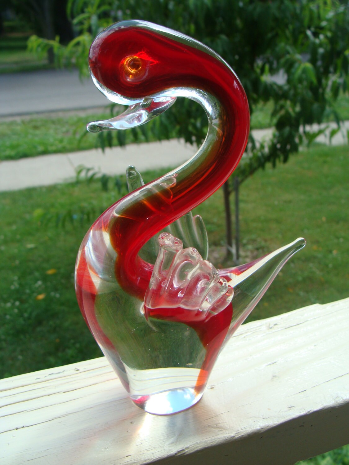 art glass swan figurine