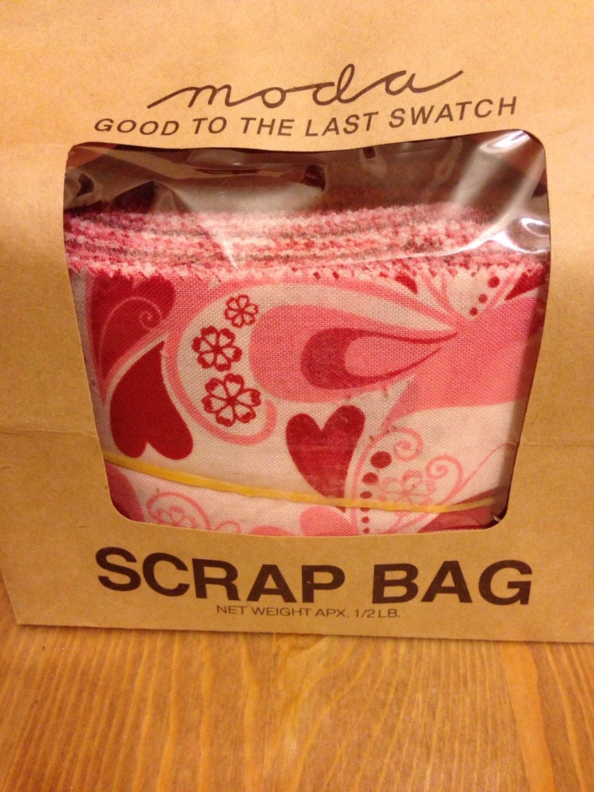 Moda Scrap Bag/ 1/2 lb of Precut Fabrics Hearts/ Valentines