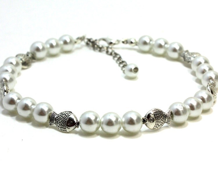 Silver Fish Cat Collar. Tibetian Silver Fish Charm with White