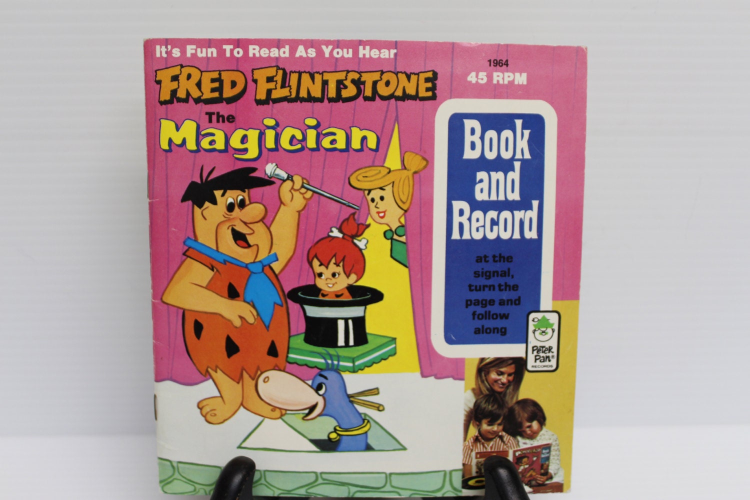 FRED FLINTSTONE The Magician Vintage Vinyl 45 Record And