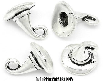 Cute Witch Hat Charms Wizard Hat Pendants Halloween Spooky 4/10/20 4103