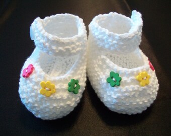 White Baby Booties, White Baby Mary Janes, White Handmade Baby Shoes, White Newborn Shoes, White Baby Cotton Shoes, White Summer Baby Shoes