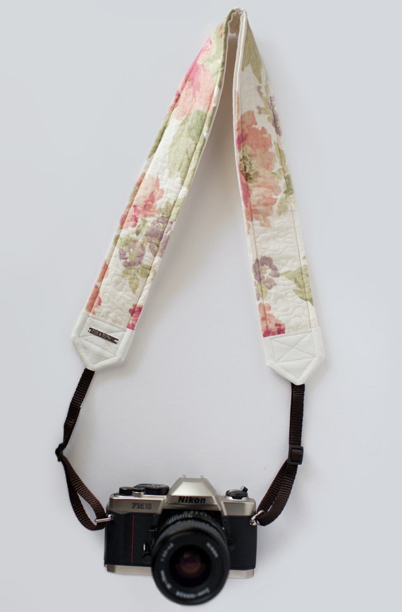 Floral Print Quilted Camera Strap by togandtoph on Etsy