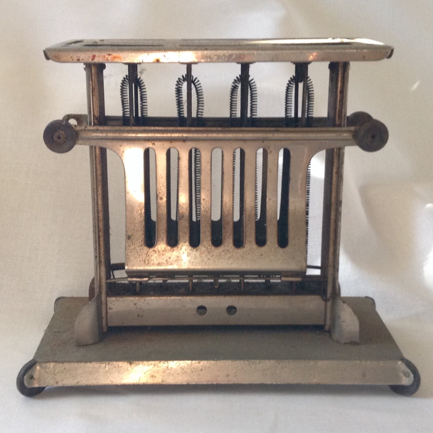 Antique Flip Toaster 1930's40's.