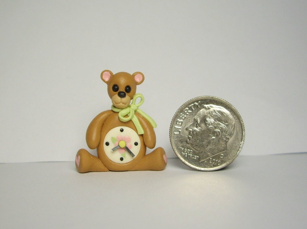 OOAK miniature teddy bear clock artist made for by SmartiMinis