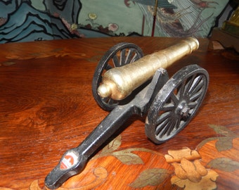 WASHINGTON DC IRON Cannon